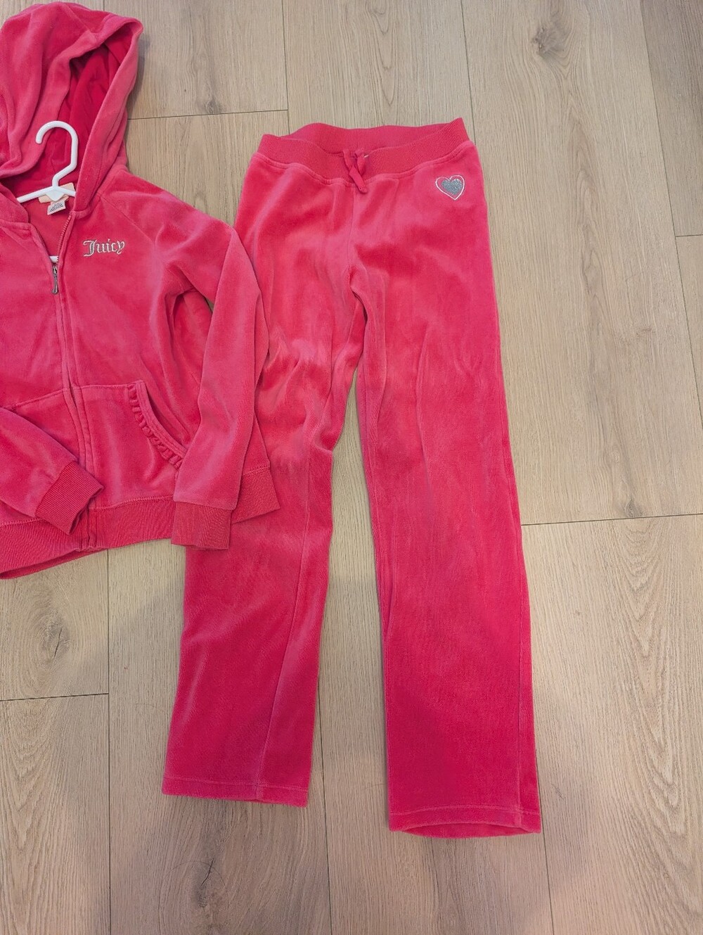 Juicy Couture Girls' Pink Velour Sweatpants - Heart Detail